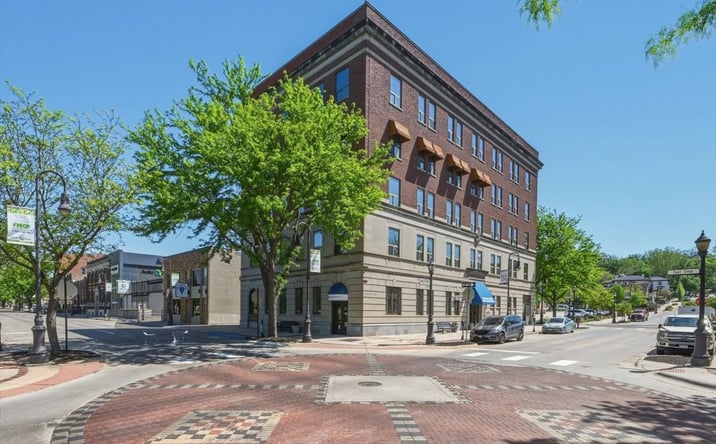 Pictures of Office property located at 500 Willow Ave, Council Bluffs, IA 51503 for lease - image #1