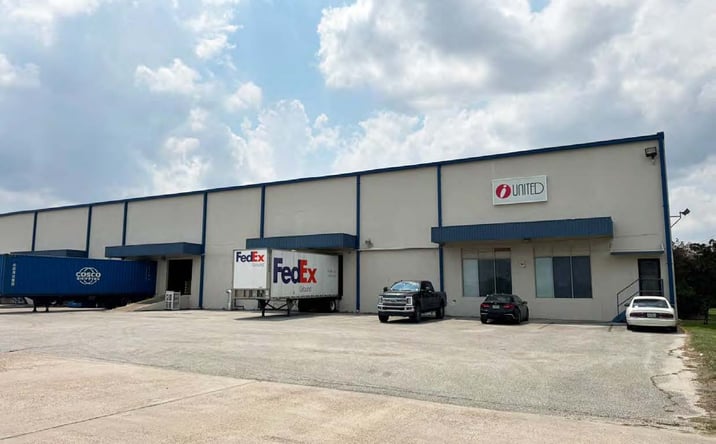 Pictures of Industrial property located at 9990 East Fwy, Houston, TX 77029 for lease - image #1