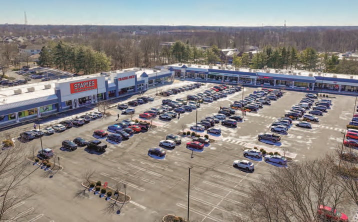 Pictures of Retail property located at 1021 Broad St, Shrewsbury, NJ 07702 for lease - image #1