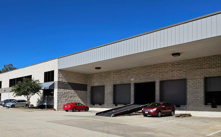 Pictures of Industrial property located at 9406 & 9408 Gunston Cove Road, Lorton, VA 22079 for lease - image #1