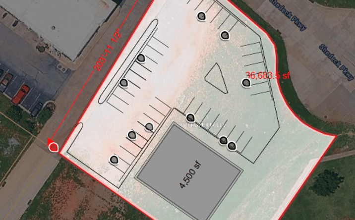 Pictures of Land property located at 520 Shedeck Pkwy, Yukon, OK 73099 for lease - image #1