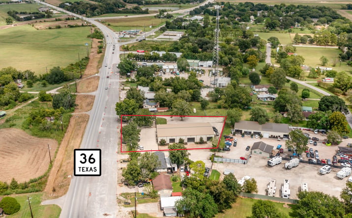 Pictures of Office, Industrial, Special Purpose property located at 6927 TX-36, Rosenberg, TX 77471 for lease - image #1