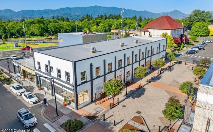 Pictures of Retail, Office property located at 115 Main Ave, Tillamook, OR 97141 for lease - image #1