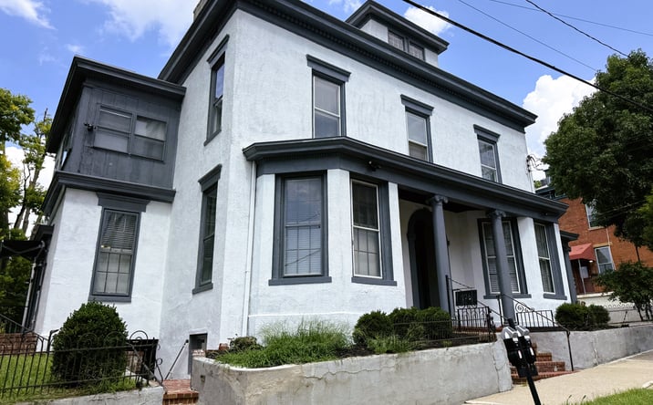 Pictures of Office property located at 106 Wellington Pl, Cincinnati, OH 45219 for lease - image #1