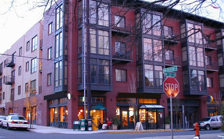 Pictures of Retail, Restaurant property located at 1301 NW 23rd Ave, Portland, OR 97210 for lease - image #1