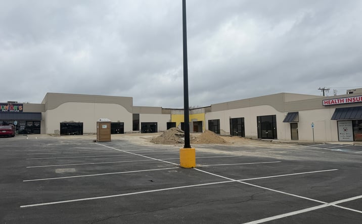 Pictures of Retail property located at 6400 Bandera Road, San Antonio, TX 78238 for lease - image #1