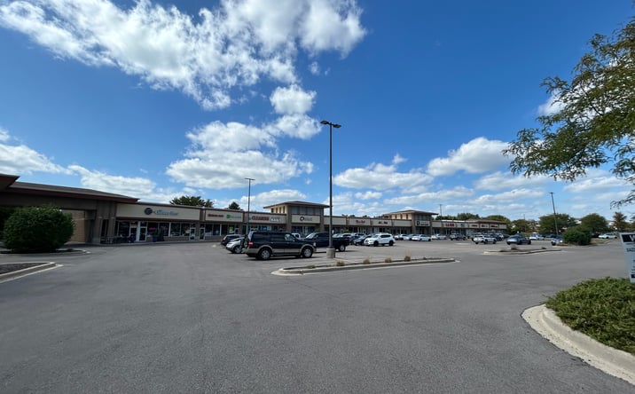 Pictures of Retail, Office property located at 1772 S Randall Rd, Geneva, IL 60134 for lease - image #1