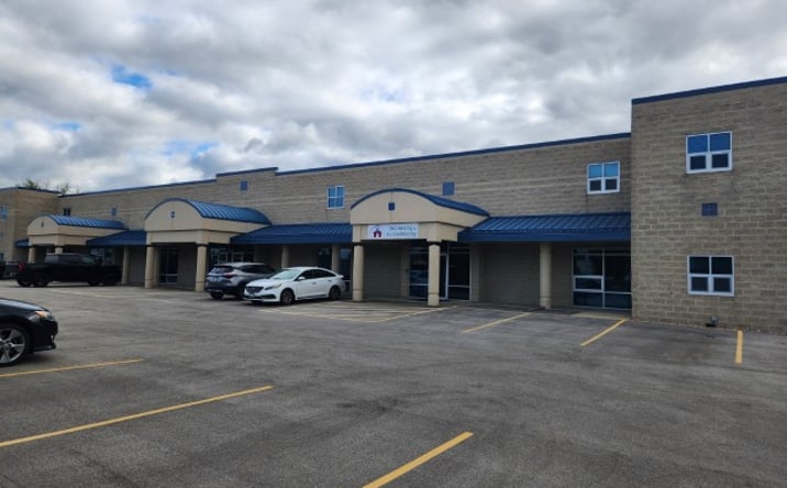 Pictures of Office, Industrial property located at 1833 Executive Dr, Oconomowoc, WI 53066 for lease - image #1
