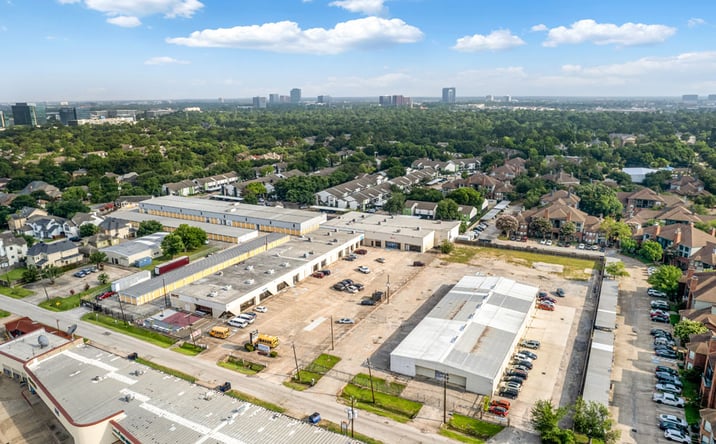 Pictures of Industrial property located at 12654 – 12674 Goar Rd, Houston, TX 77077 for lease - image #1