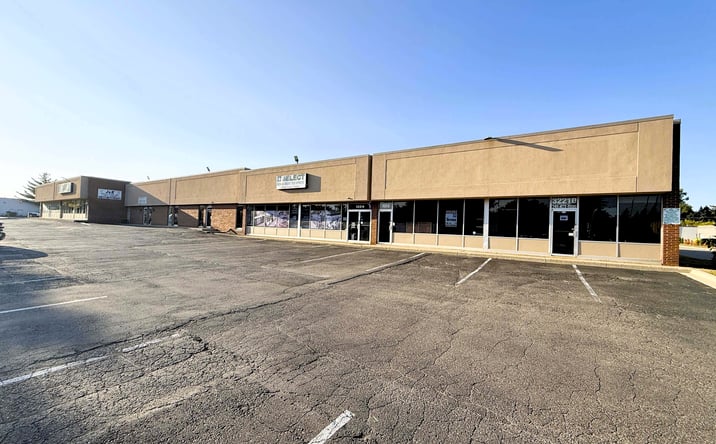 Pictures of Retail, Industrial property located at 32210-32250 West 8 Mile Road, Farmington Hills, MI 48336 for lease - image #1
