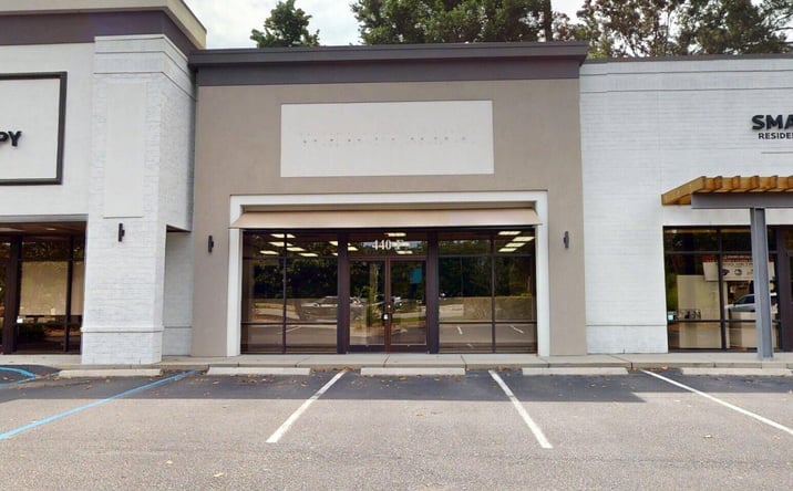 Pictures of Retail property located at 440 Old Trolley Road Ste F, Summerville, SC 29485 for lease - image #1