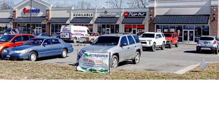 Pictures of Retail property located at 1020 N Main Street, Shelbyville, TN 37160 for lease - image #1
