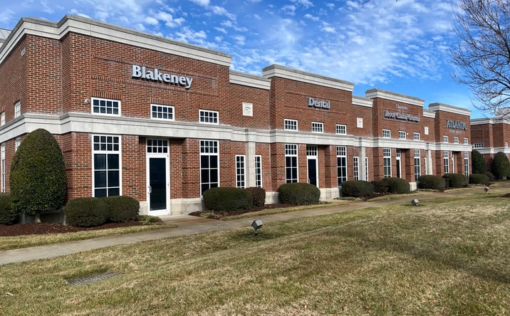 Pictures of Office property located at 9335 Blakeney Center Dr, Charlotte, NC 28277 for lease - image #1