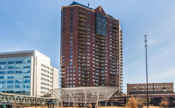 Pictures of Retail, Office property located at 300 Walnut St, Des Moines, IA 50309 for lease - image #1