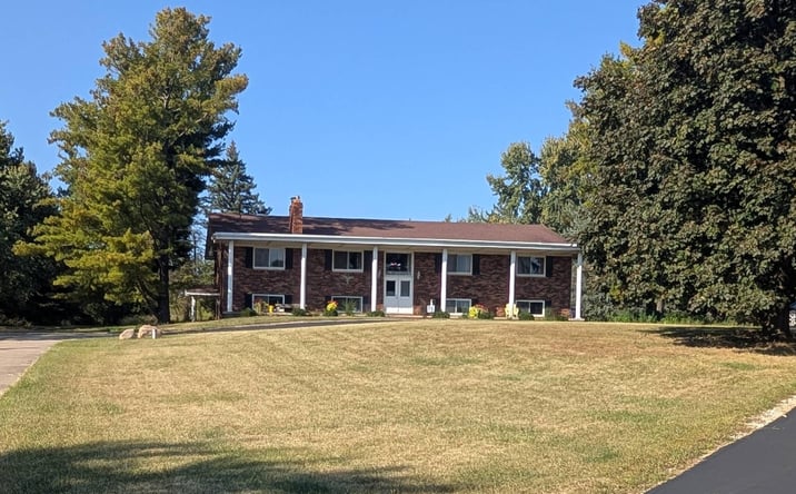 Pictures of Office property located at 7330 E Michigan Ave, Saline, MI 48176 for lease - image #1
