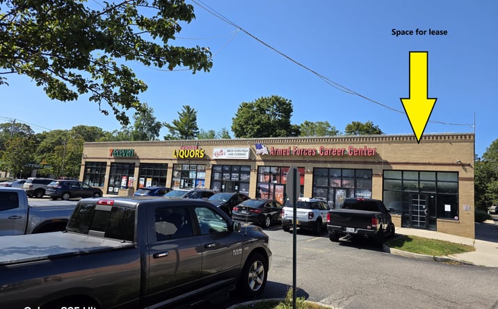 Pictures of Retail property located at 247 Broadway Greenlawn, Huntington NY 11743, Greenlawn, NY 11743 for lease - image #1