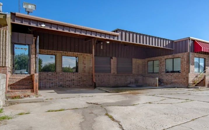 Pictures of Industrial property located at 835 SE 30th St, Oklahoma City, OK 73129 for lease - image #1