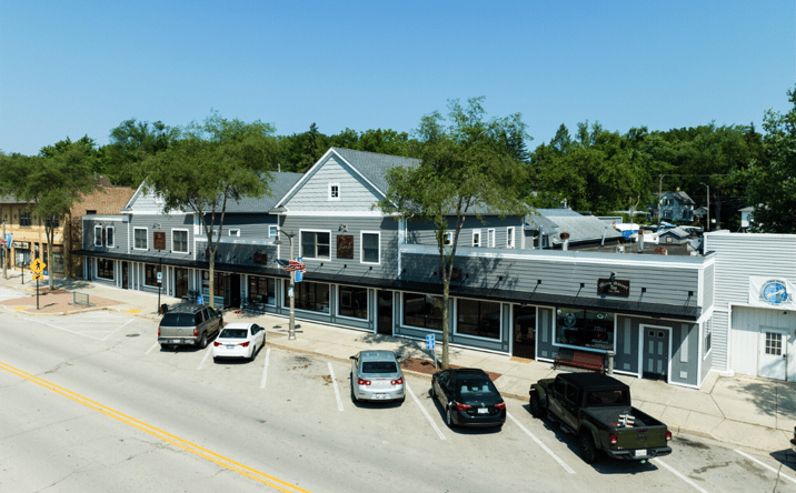 Pictures of Retail, Office property located at 332-336 E. Main Street, Twin Lakes, Twin Lakes, WI 53181 for lease - image #1