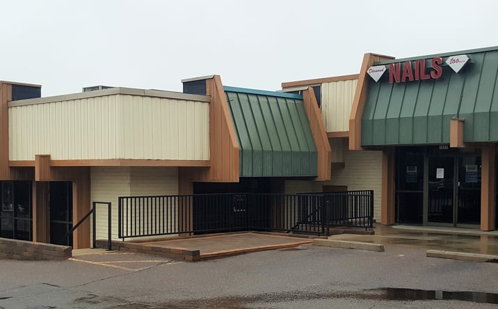 Pictures of Retail property located at 3857 Evergreen Pkwy, Evergreen, CO 80439 for lease - image #1