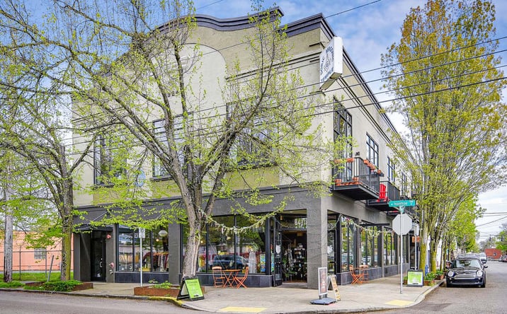 Pictures of Office, Restaurant property located at 8401 N Ivanhoe Street, Portland, OR 97203 for lease - image #1