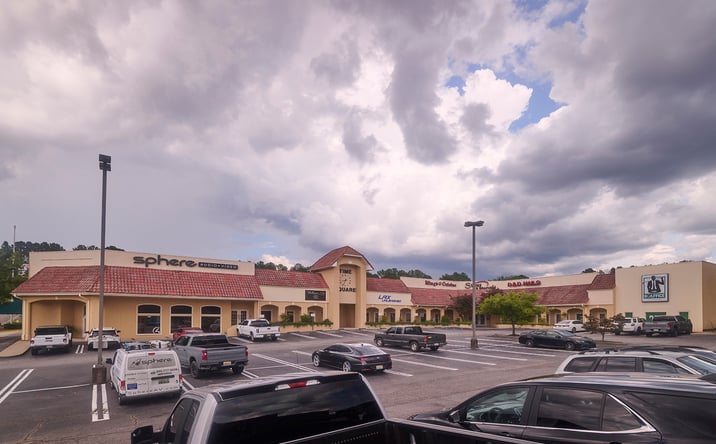 Pictures of Retail property located at 508 Cahaba Park Cir, Birmingham, AL 35242 for lease - image #1