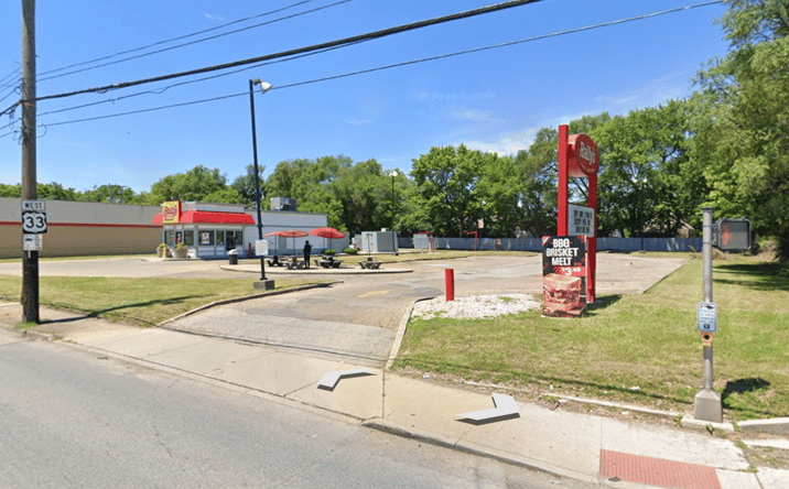 Pictures of Retail, Restaurant property located at 1940 E Livingston Ave, Columbus, OH 43209 for lease - image #1
