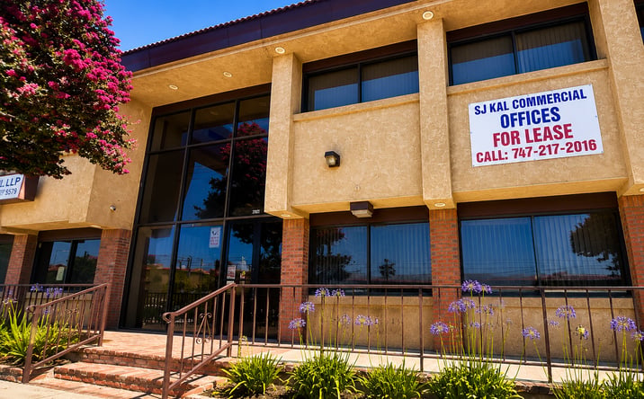 Pictures of Office property located at 21021 Devonshire St, Chatsworth, CA 91311 for lease - image #1