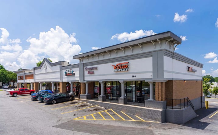 Pictures of Retail property located at 180, 210, 270, & 280 Cobb Pkwy N, Marietta, GA 30062 for lease - image #1