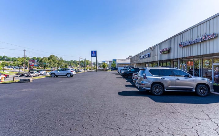 Pictures of Retail property located at 5513 Peachtree Blvd, Chamblee, GA 30341 for lease - image #1