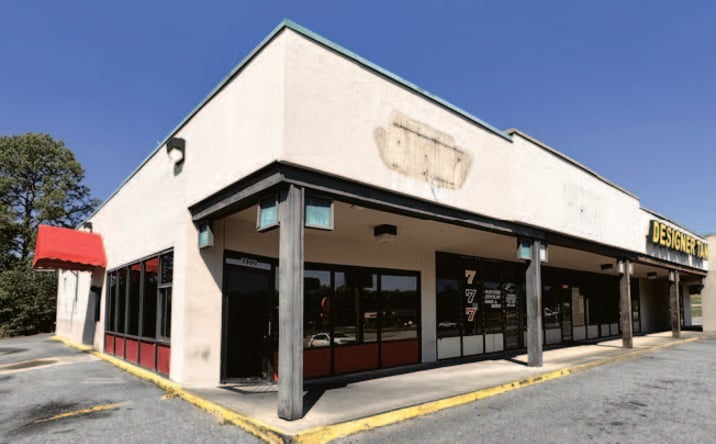 Pictures of Retail property located at 3990 Northside Dr, Macon, GA 31210 for lease - image #1