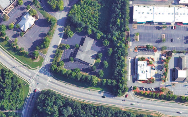 Pictures of Retail property located at 5320 Flynn Crossing Dr, Alpharetta, GA 30005 for lease - image #1