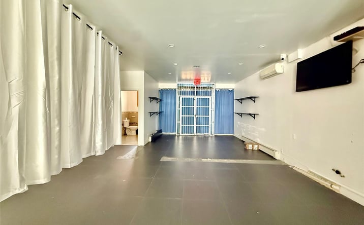 Pictures of Retail property located at 124-03 18th Avenue, New York, NY 11356 for lease - image #1