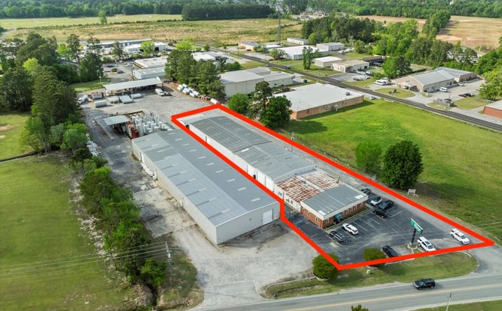 Pictures of Industrial property located at 1951 W Darlington St, Florence, SC 29501 for lease - image #1