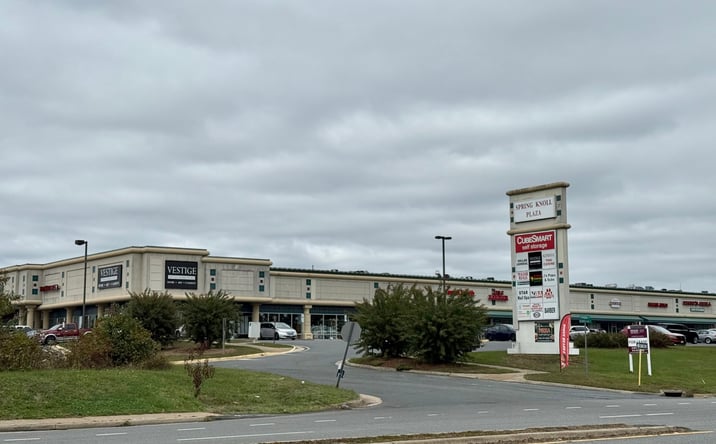 Pictures of Retail property located at 20 Plantation Drive, Frederiksburg, VA 22406 for lease - image #1