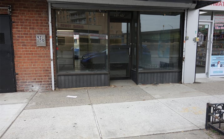 Pictures of Retail, Office property located at 9250 Queens Boulevard Str6, New York, NY 11374 for lease - image #1