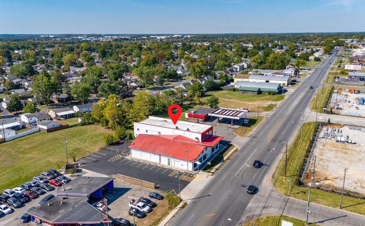 Pictures of Retail, Industrial property located at 3895 Sullivant Avenue, Columbus, OH 43228 for lease - image #1
