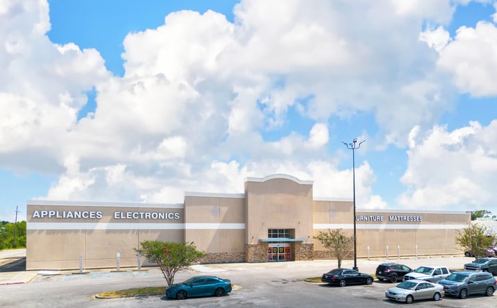 Pictures of Retail property located at 3401 Derek Dr, Lake Charles, LA 70607 for lease - image #1
