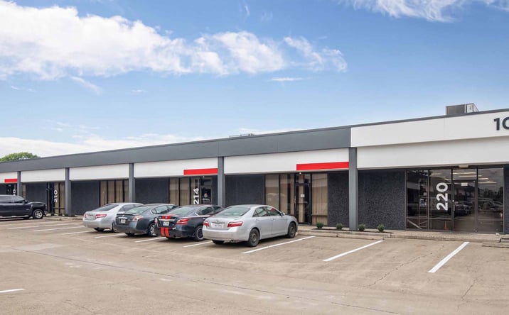 Pictures of Industrial property located at 10804 Fallstone Rd, Houston, TX 77099 for lease - image #1