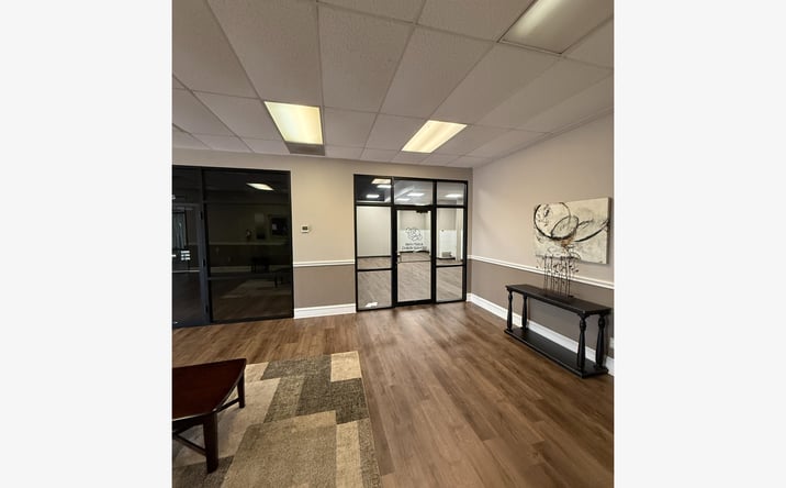 Pictures of Retail property located at 105 E Loop 281, Longview, TX 75605 for lease - image #1