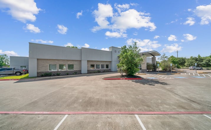 Pictures of Office property located at 5413 Crenshaw Rd, Pasadena, TX 77505 for lease - image #1