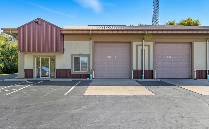 Pictures of Industrial property located at 880 Madison Street, Crown Point, IN 46307 for lease - image #1