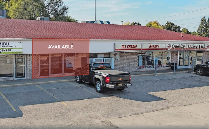 Pictures of Retail, Restaurant property located at 2600 S Cedar St, Lansing, MI 48910 for lease - image #1