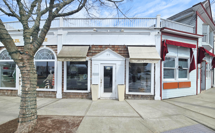 Pictures of Retail property located at 77 Jobs Ln, Southampton, NY 11968 for lease - image #1