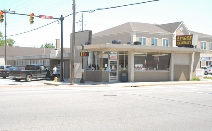 Pictures of Retail property located at 2002 E Columbus Dr, East Chicago, IN 46312 for lease - image #1