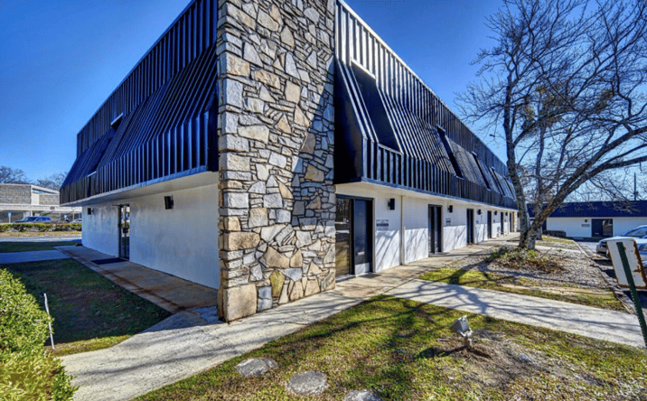 Pictures of Retail, Office property located at 2331 4th St, Tucker, GA 30084 for lease - image #1