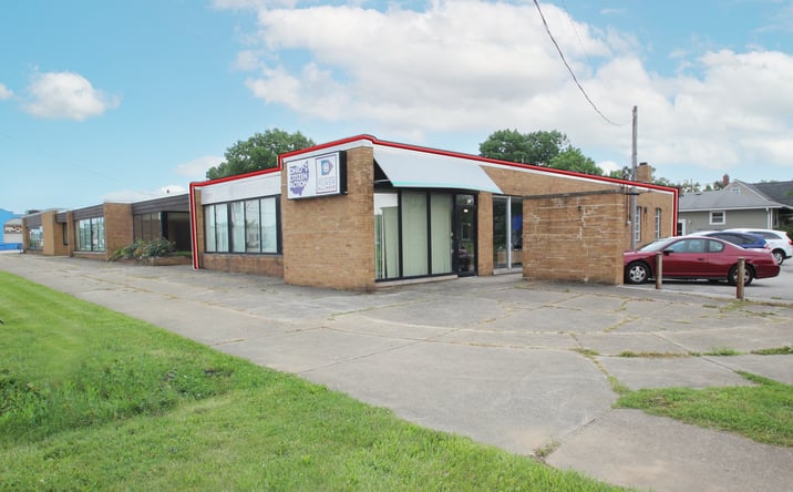 Pictures of Office property located at 1511 Brookpark Rd, Parma, OH 44134 for lease - image #1