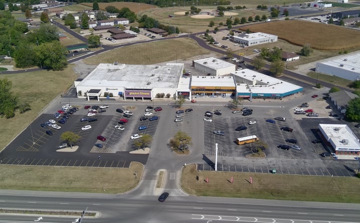 Pictures of Retail, Office, Industrial property located at 3245 Court St, Pekin, IL 61554 for lease - image #1
