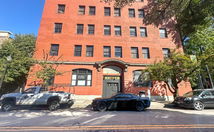 Pictures of Retail, Restaurant property located at 107 NW 1st Ave, Portland, OR 97209 for lease - image #1