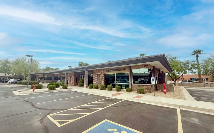 Pictures of Office property located at 2950 N Litchfield Rd, Goodyear, AZ 85395 for lease - image #1
