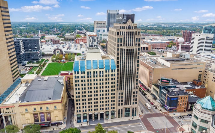 Pictures of Retail property located at 21 E State St, Columbus, OH 43215 for lease - image #1